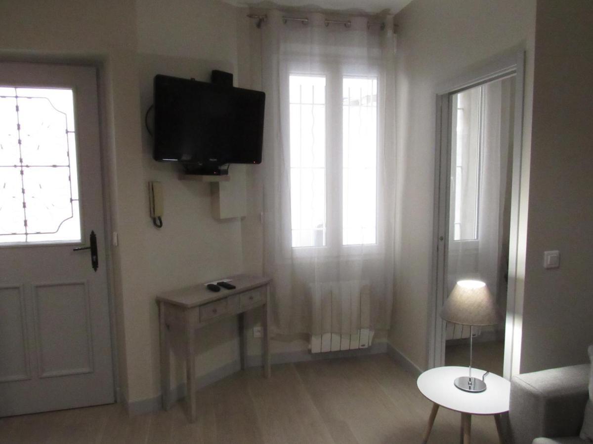 Apartment Cosy 2 Pieces *